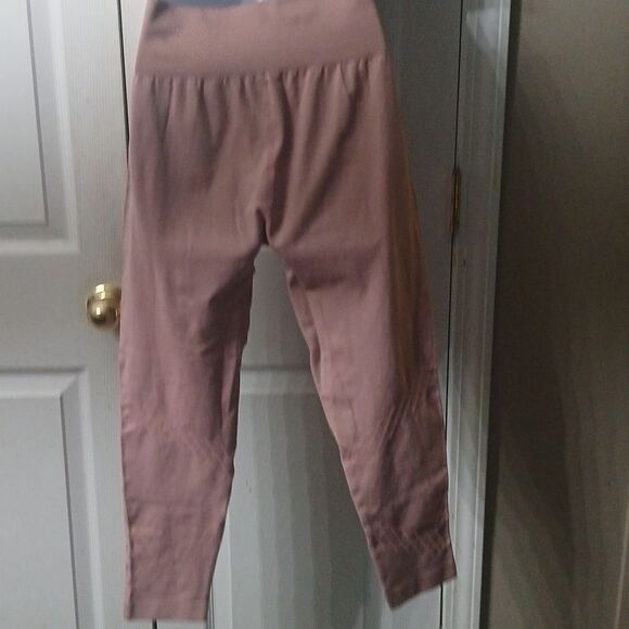 Nova Sports light mauve  2pc set sports bra legging set  Sz M  NWOT - Picture 7 of 10